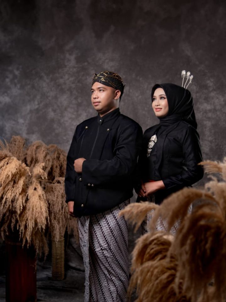 Cover Vina & Syarif (9)